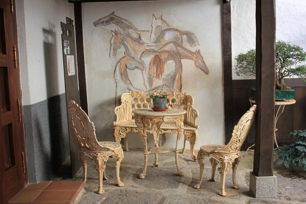 Posada Restaurante Casa De La Sal Candelario Kültér fotó